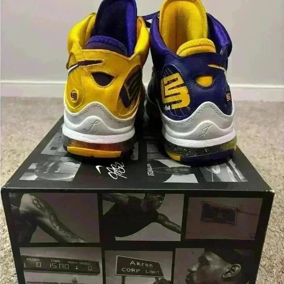 Nike Lebron VII QS Men’s Size 10 Media Day Lakers - Picture 6 of 9